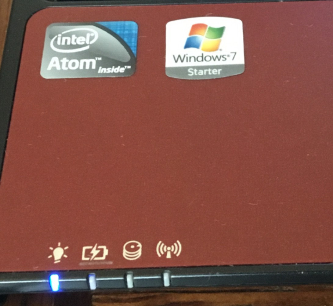 Acer Aspire One D255E Intel Atom N455 1.66GHz, 512KB Cache Windows 7 Bag Charger