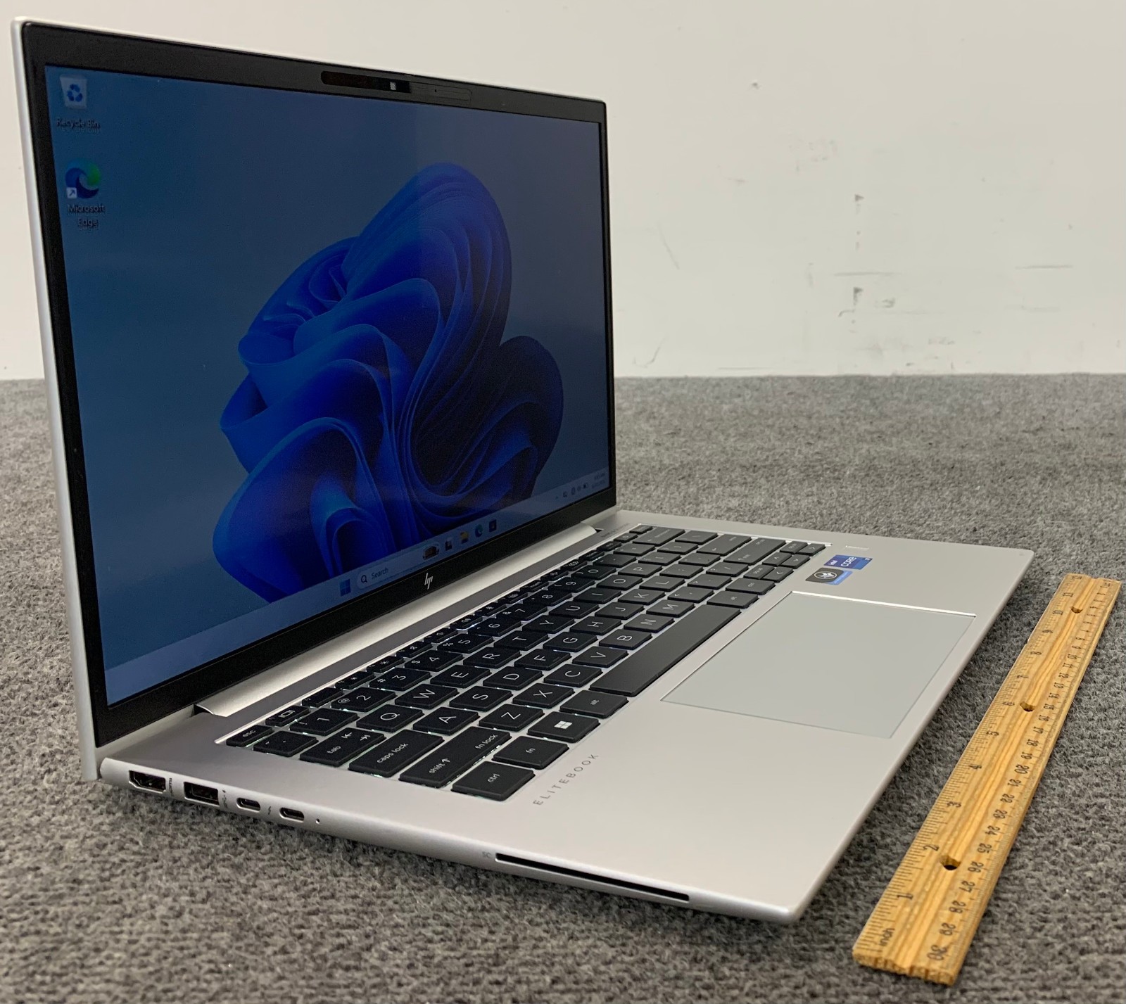 HP EliteBook 840 G9 14″ Touchscreen Laptop i7-1255U 16GB RAM 512GB NVMe, As Is