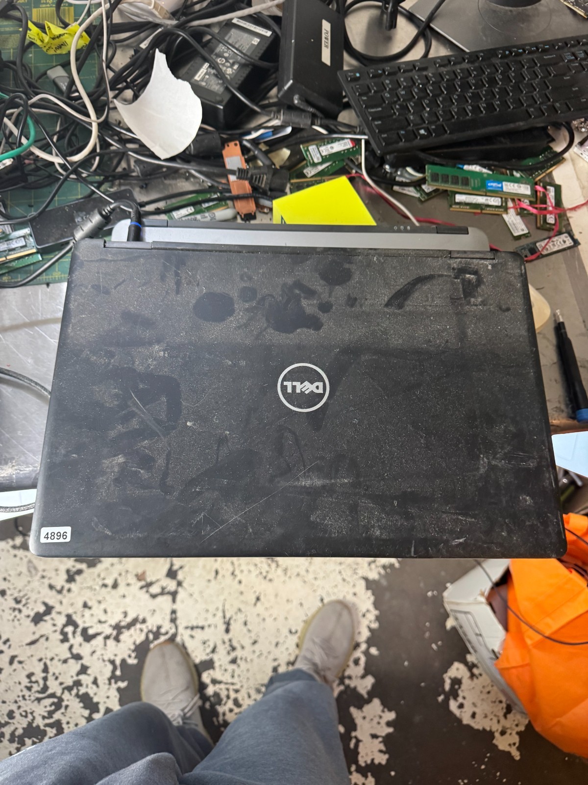 DELL LATITUDE Intel Core i5 7th Gen Laptop for Parts/Repair #4896