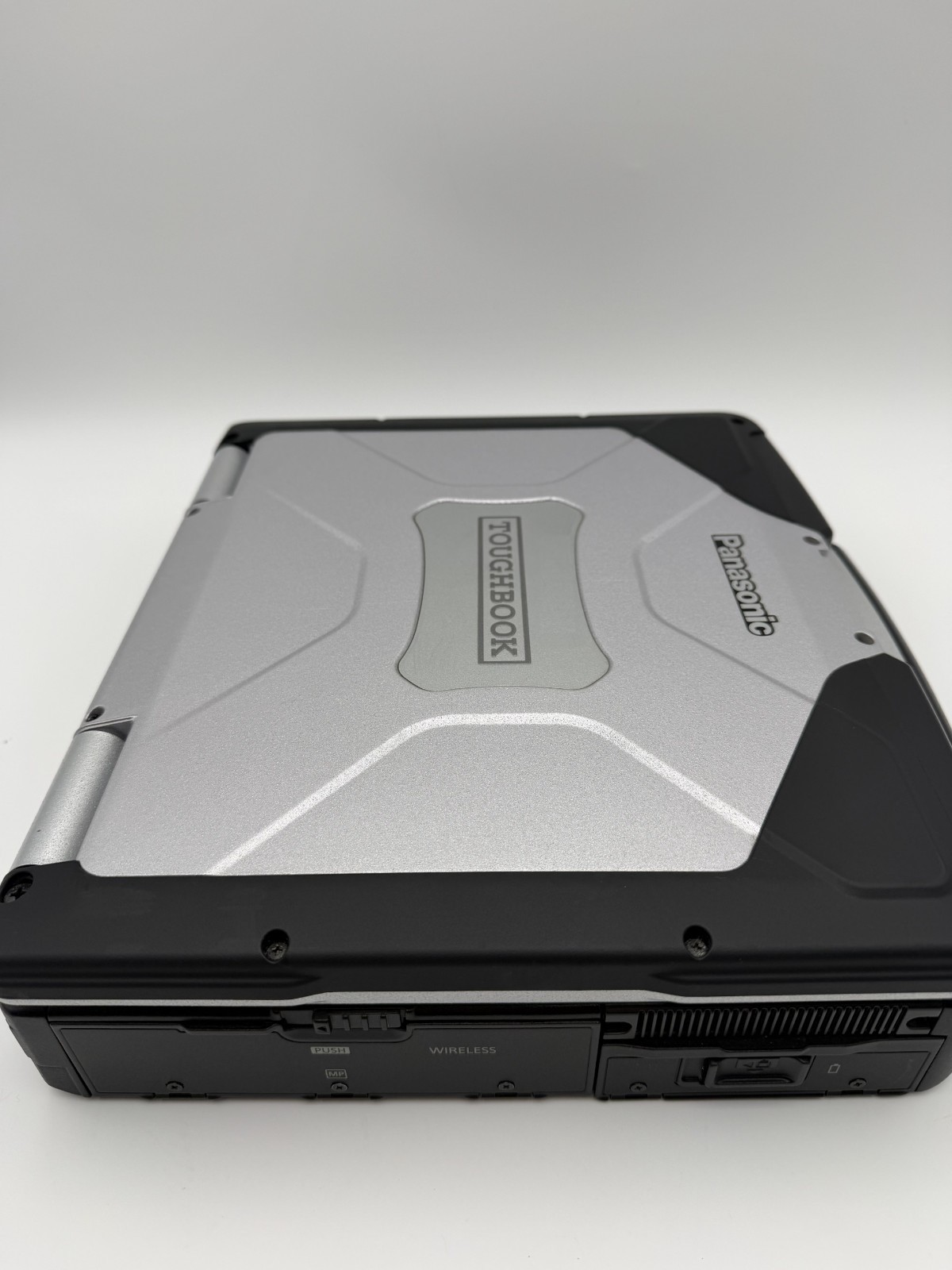 Panasonic Toughbook CF-31 MK6 i7-7600U Touch 16GB 1TB SSD Win11pro 4G/DVD