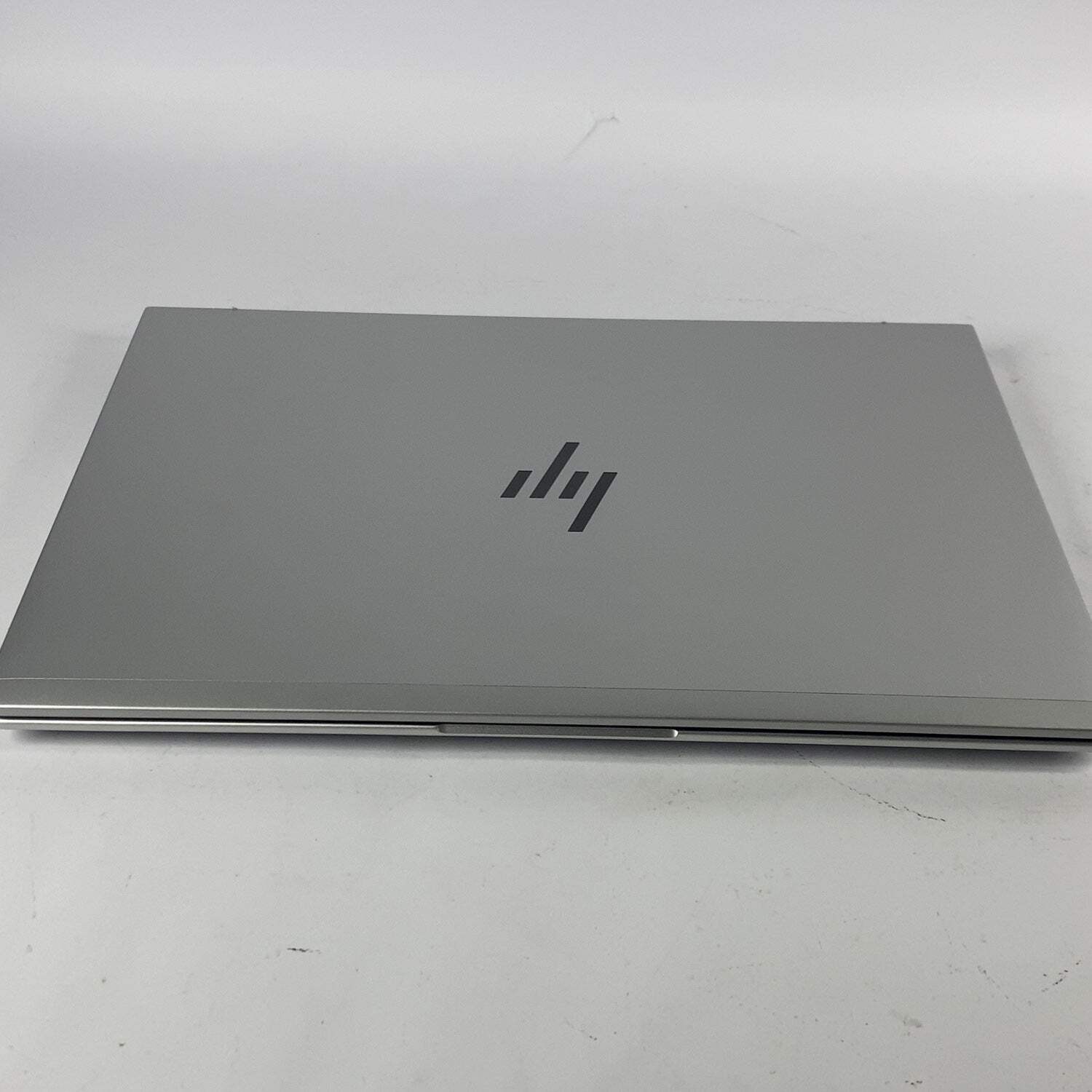 HP EliteBook 6 G1i 14″ Core Ultra 5 235U 2.0GHz 16GB RAM 256GB SSD