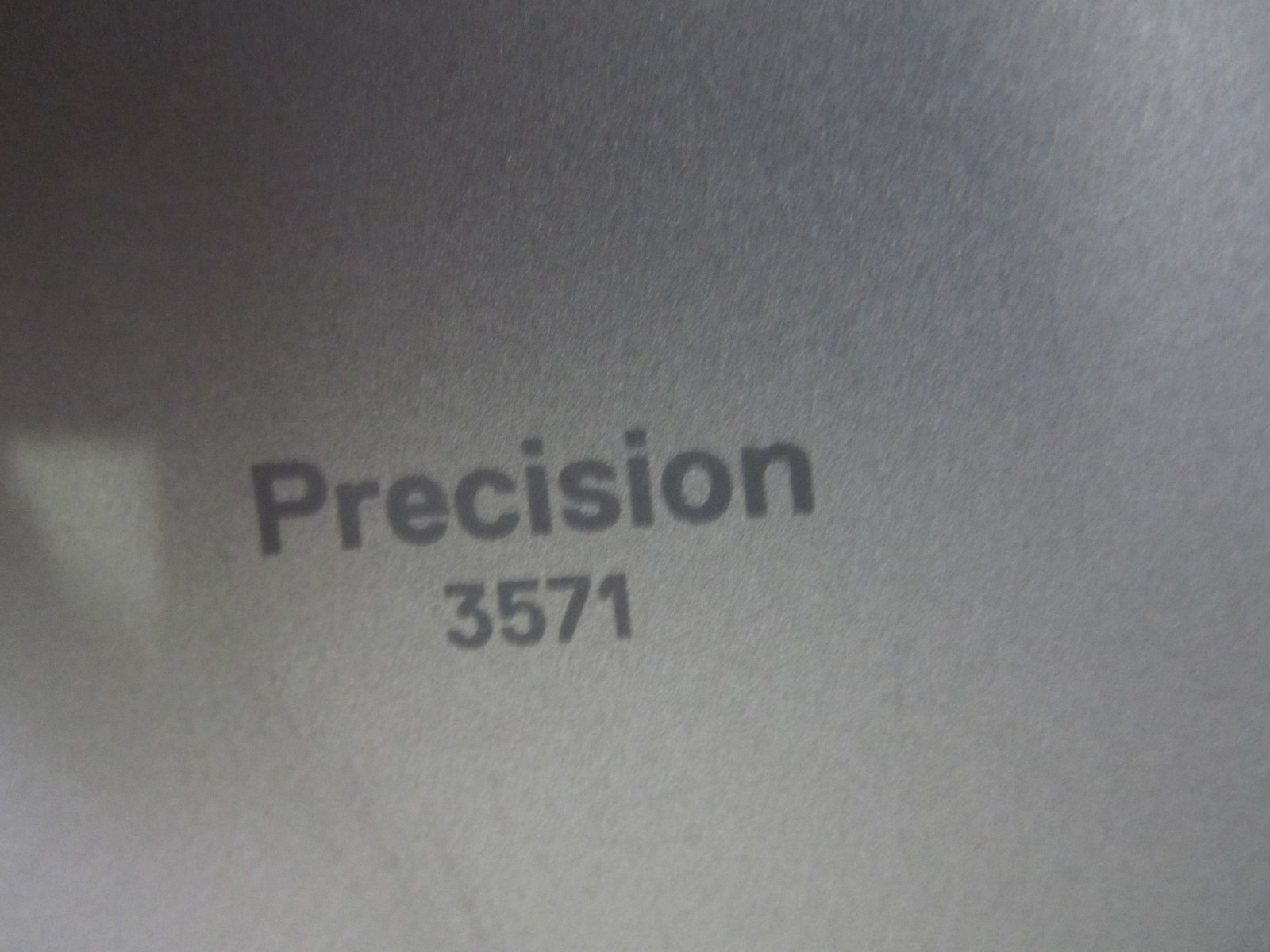 Dell Precision 3571 i7-12800H 3.00GHz 8GB 1TB NVIDIA T800 UBUNTU LAPTOP +AC