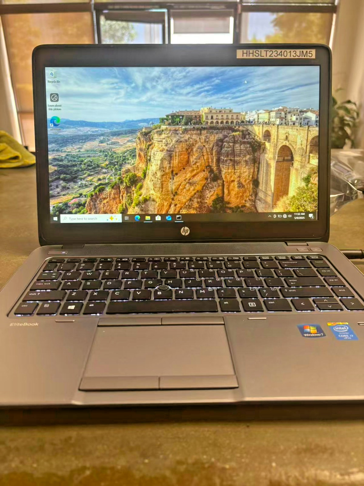 HP Elitebook 840 G2 14″ Laptop | i7-5600U | 8GB RAM | 256GB SSD | Windows 10 Pro