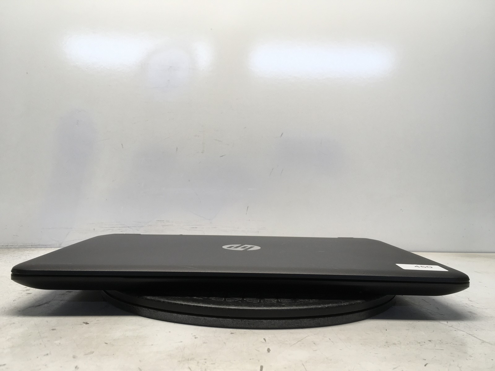 HP 15-F305DX AMD A6-Series A6-5200 2.0 GHz No RAM NO HDD No Batt