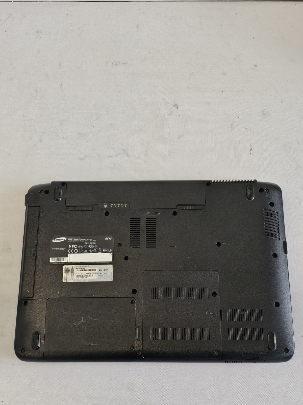 Samsung NP-R540 Laptop – Intel i3-M380 – 3GB RAM – 320GB HDD – Windows 10