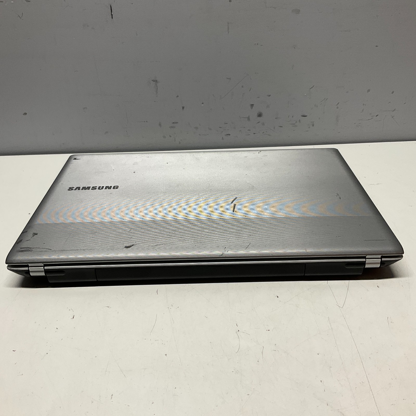 Samsung NP-RV520 Laptop – Intel i3-2310M – 4GB RAM – 640GB HDD Windows 10 Pro