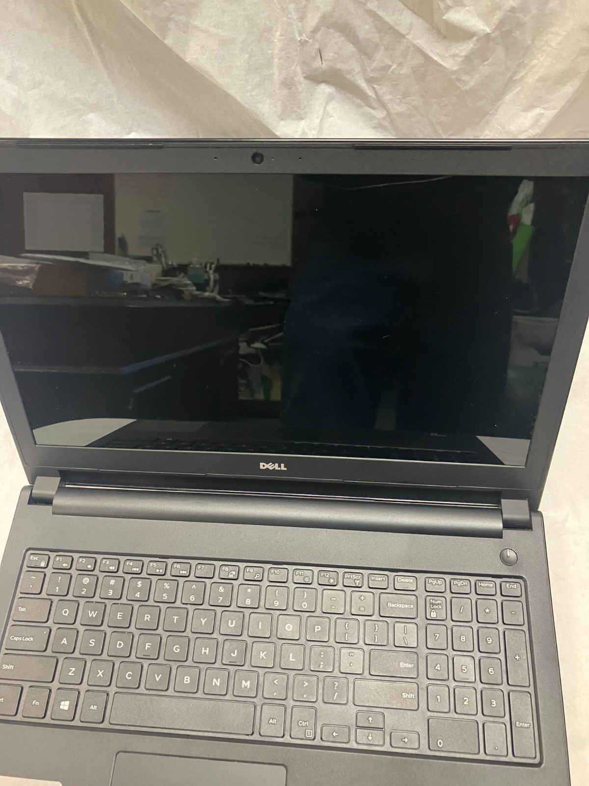 DELL INSPIRON 15 5555 Laptop w/ AMD A8-7410 2.20 GHZ + 6 GB No HD, for parts