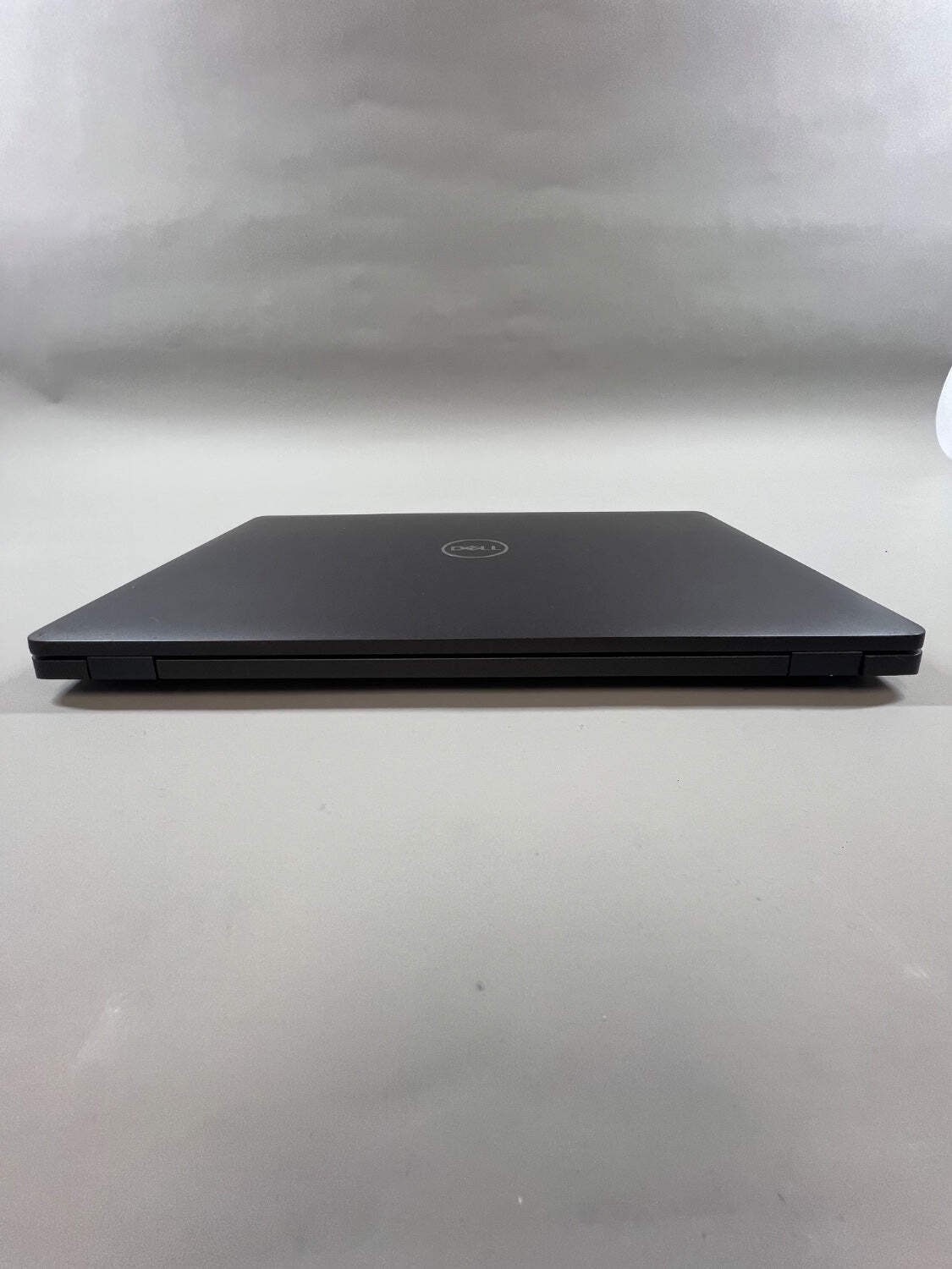 Dell Latitude 5500 15.6″ i5-8365U 1.6GHz 8GB RAM 256GB SSD