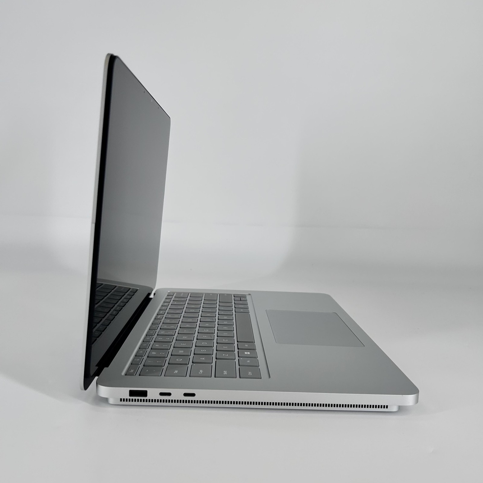 Microsoft Surface Laptop Studio 2 14.4 2K TOUCH i7-13800H 64GB 2TB RTX 4060