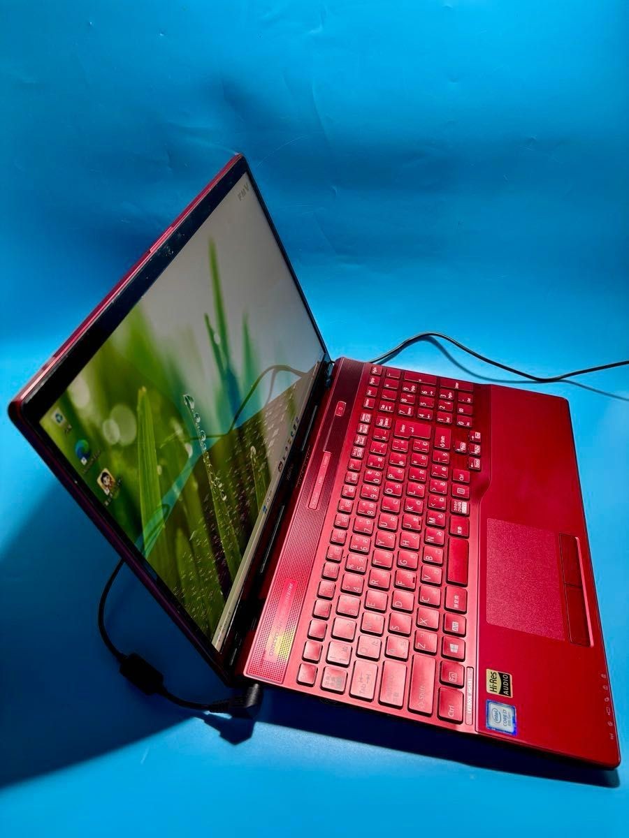 Fujitsu LIFEBOOK AH53/B3 8th generation i7 high speed SSD Notebook PC 17