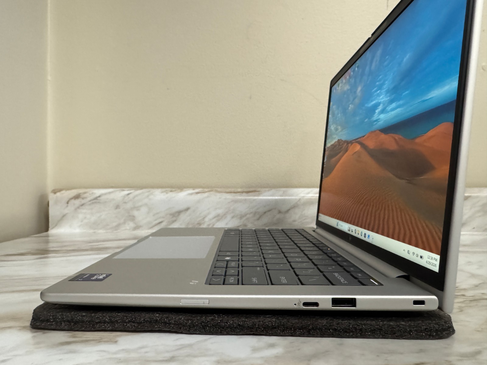 HP EliteBook 8 G1i 14 AI Touch Laptop Ultra 7 268V 32GB DDR5 1TB SSD W11 Wtty