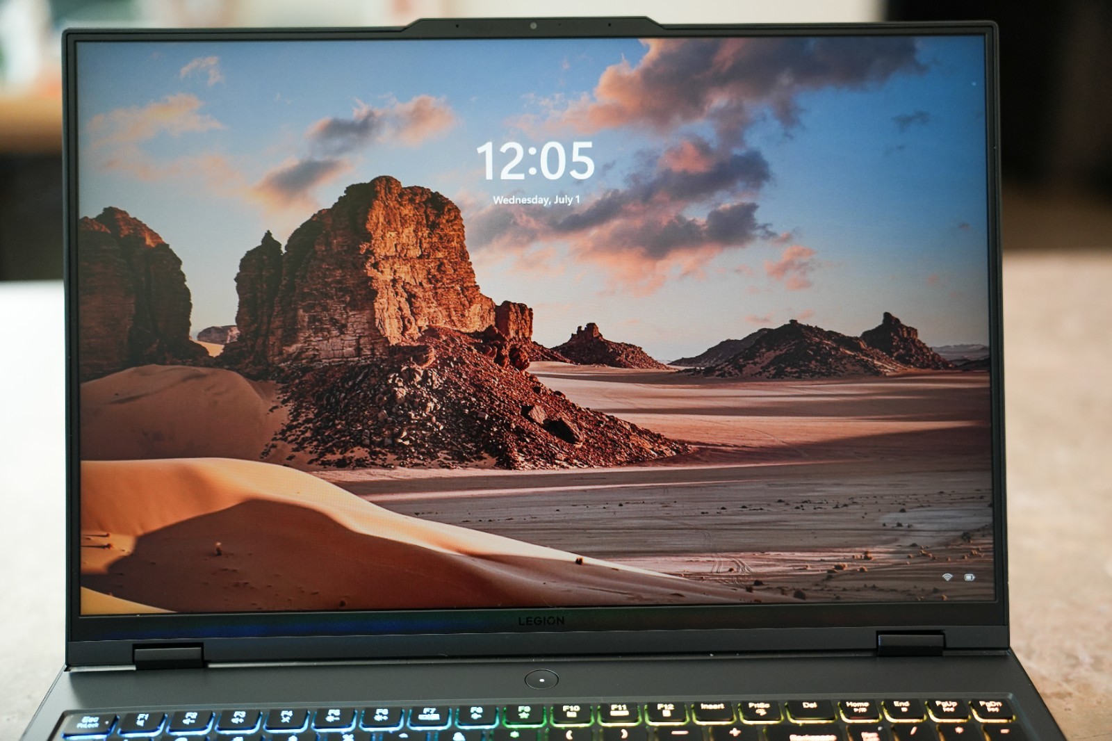 Lenovo Legion Pro 7 16ARX8H 16 WQXGA AMD Ryzen 9 7945HX 32GB 2TB RTX 4090