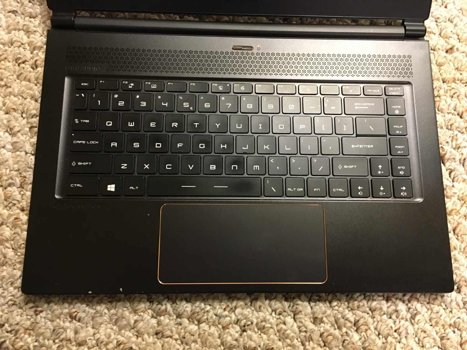 MSI GS65 Stealth 9SE i7-9750H 32GB 512GB SSD 15.6″ FHD RTX 2060 240Hz Laptop