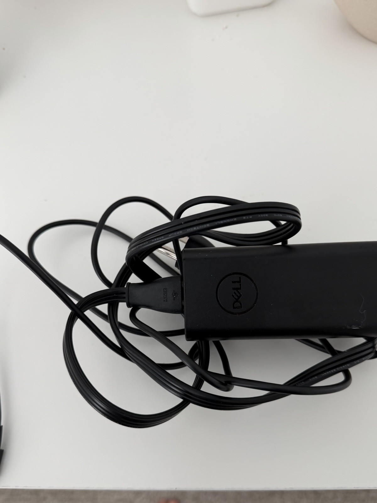Dell Precision 5550 i7 is a premium 15.6-inch