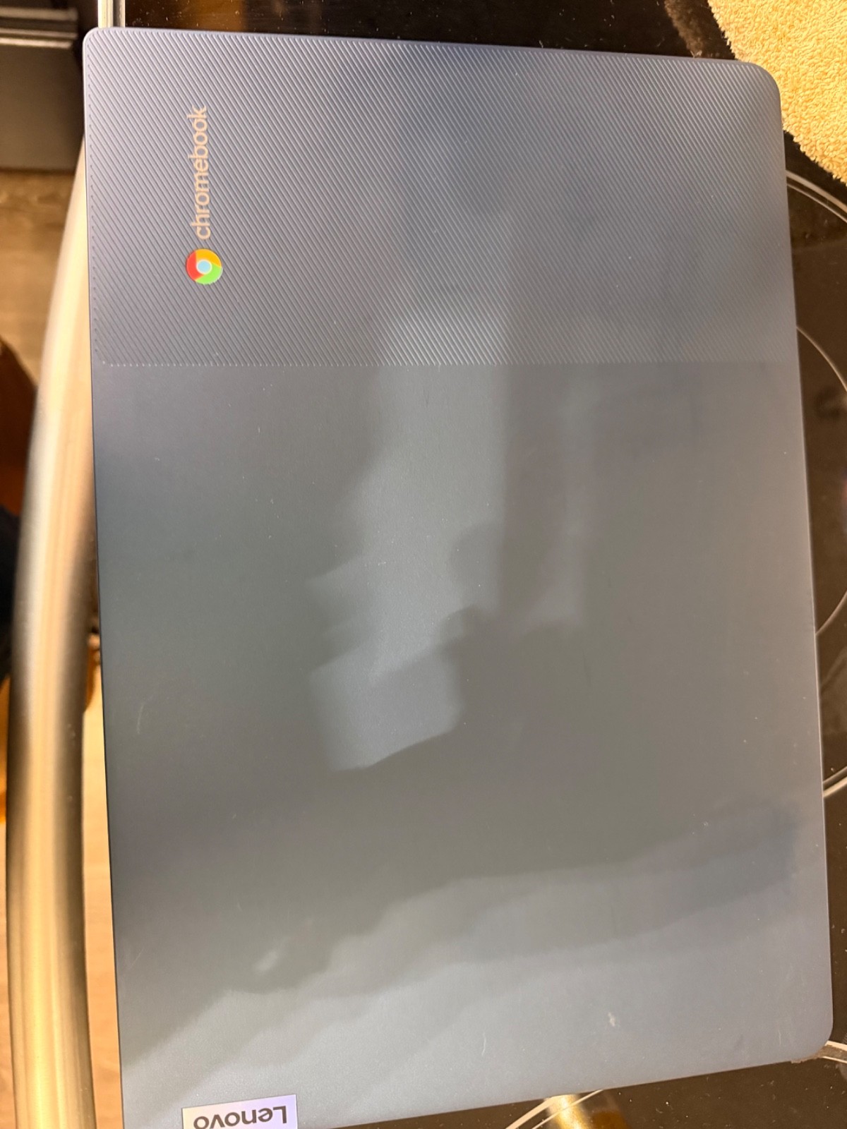 IdeaPad Slim 3 Chromebook Laptop – 14″ Full HD Touchscreen