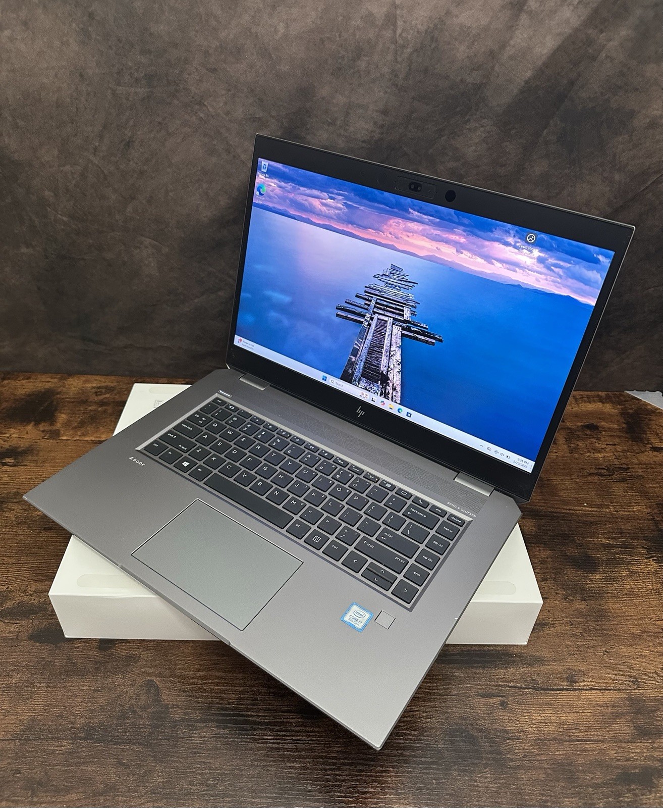 HP ZBook Studio G5 15” Workstation | i7-8750H 8th Gen | 16GB RAM | Quadro P1000