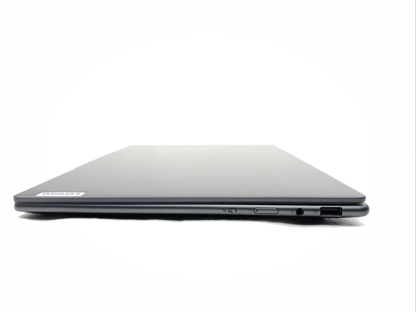 Lenovo Slim Pro 7, AMD Ryzen 7735HS, RTX 3050, 16GB RAM, NO SSD/OS, FOR PARTS