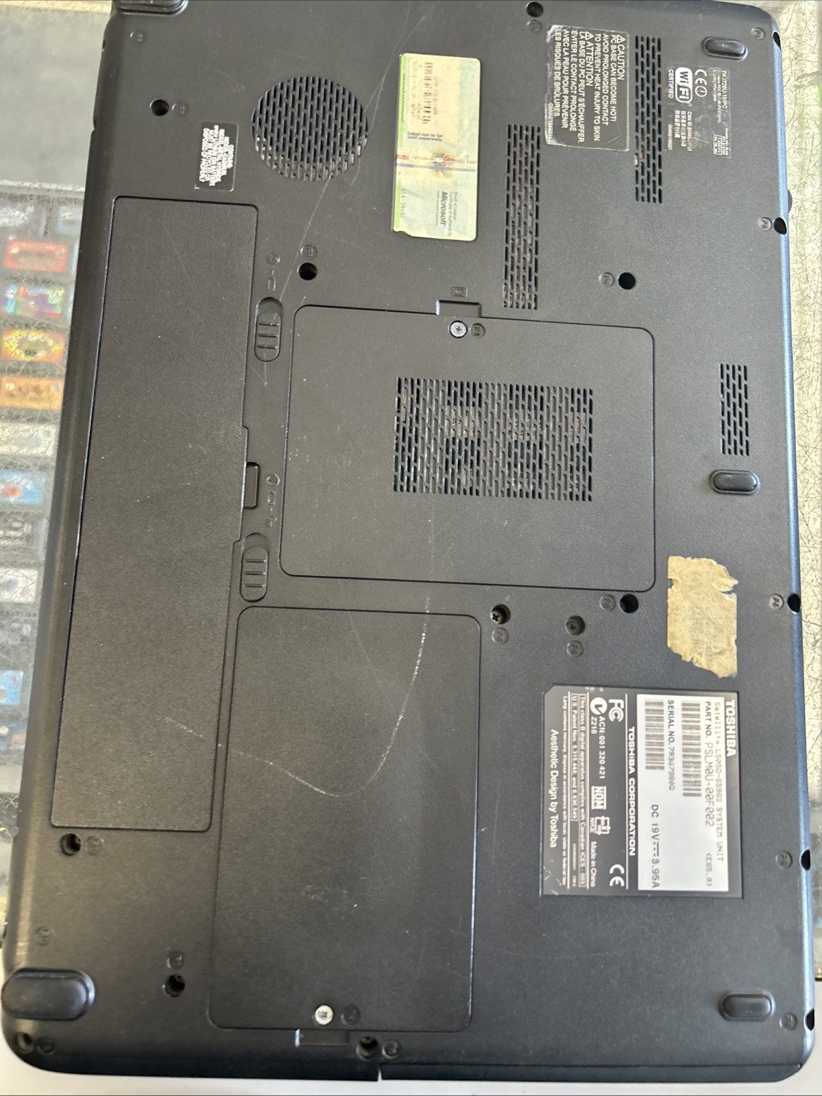 Toshiba Satellite L505D-S5992 15.6 In Windows 7 Laptop With Radeon Graphics