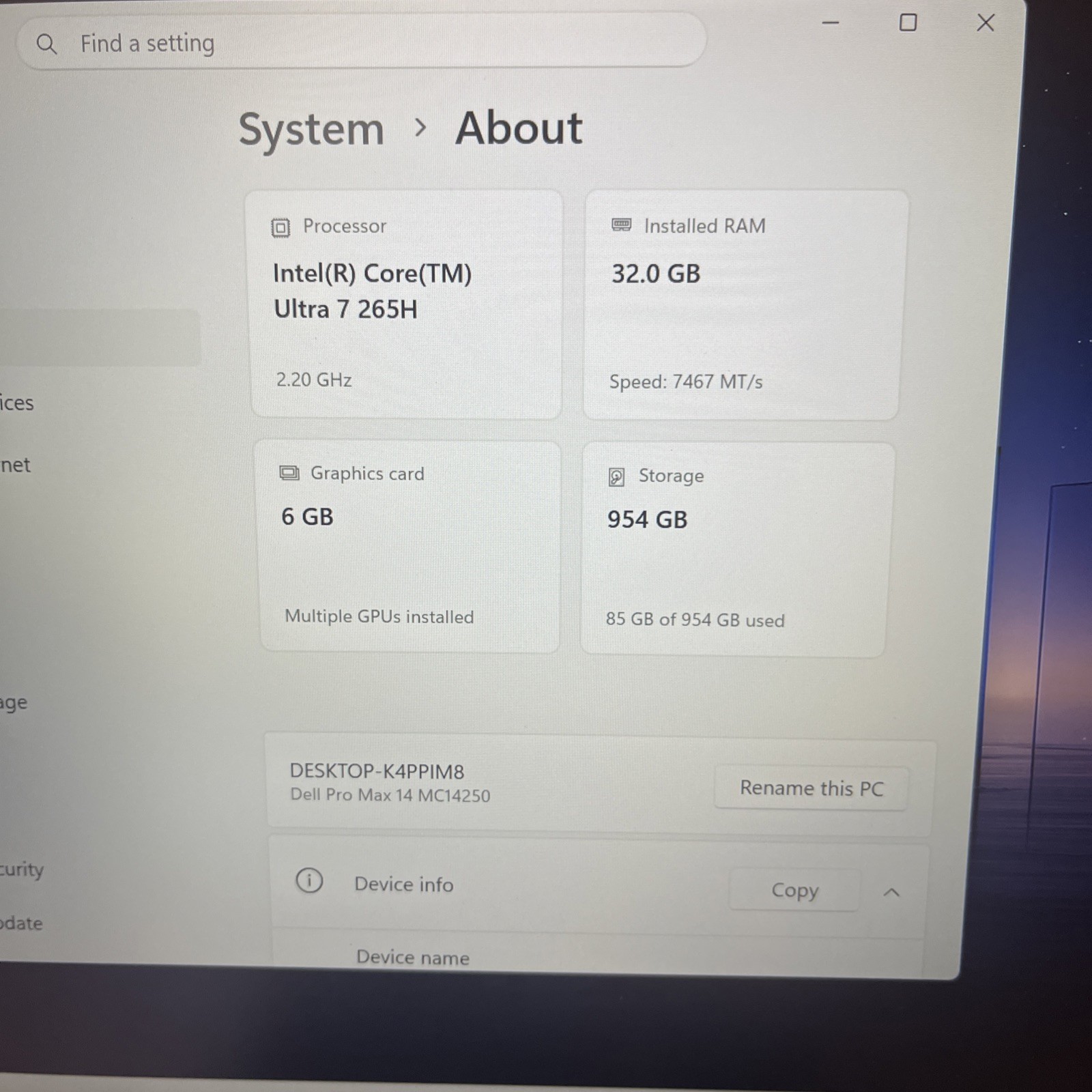 Dell Pro Max 14 MC14250 FHD+ 2.2 GHz Ultra 7 265H 32GB 1TB SSD RTX PRO 500