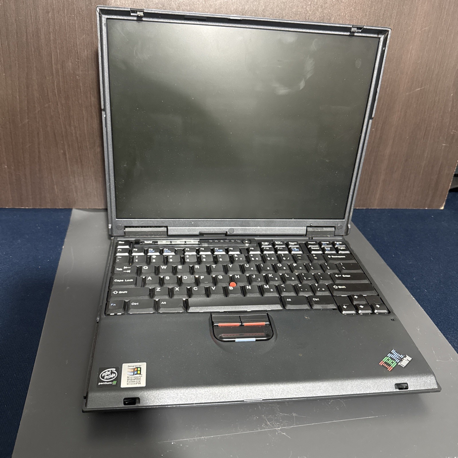 Vintage IBM ThinkPad Type 2647 Pentium III Laptop Windows 98/2000 For Parts