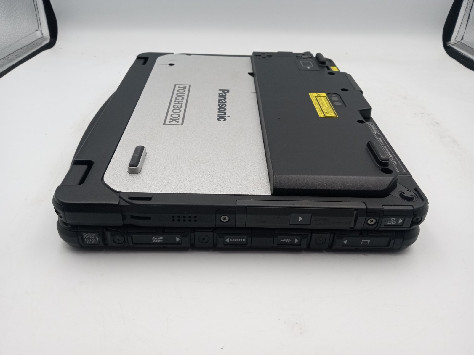 Panasonic Toughbook CF-20 10.1″ Touch i5-7Y57 8GB RAM 128GB SSD Windows 11 -READ