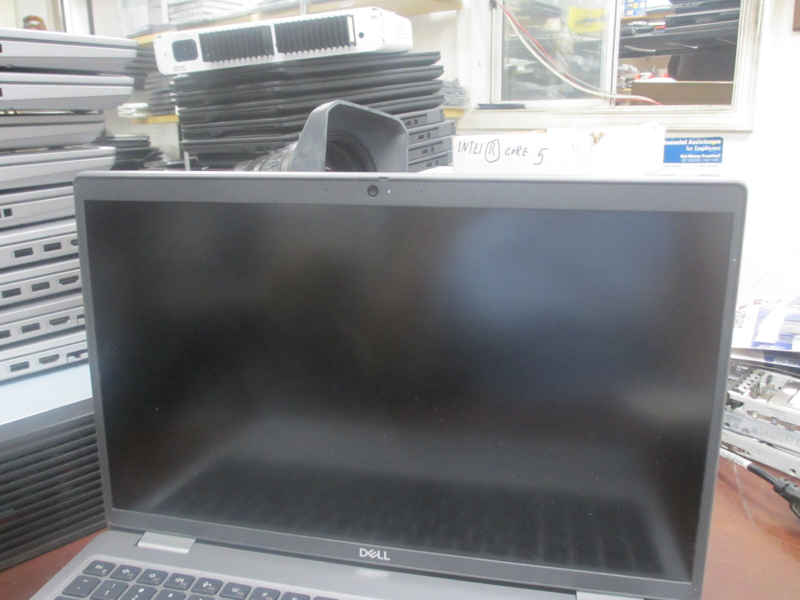 Dell Precision 3561 15.6″ 2.90GHz i5-11500H 16GB 256GB M2SSD Laptop + AC [NO OS]
