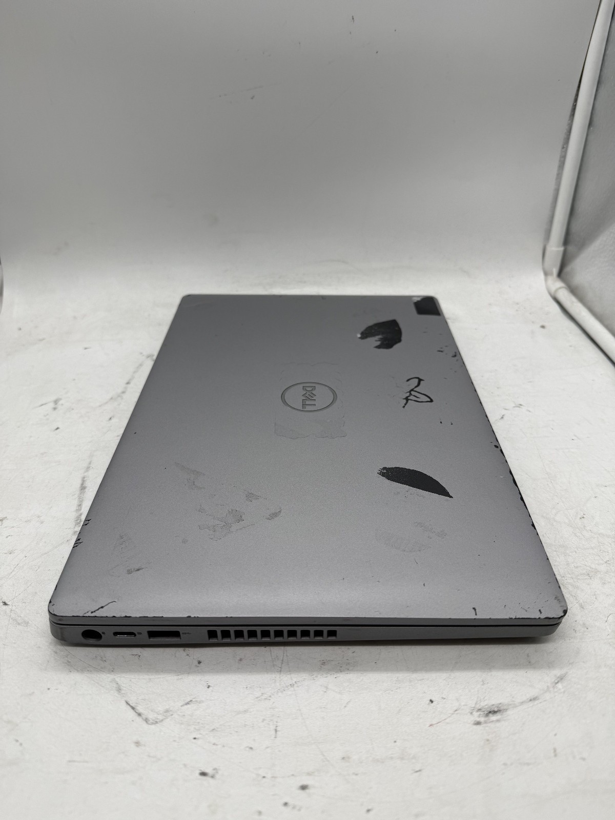 Dell Latitude 5410 i5-10310U @1.70GHz 8GB No SSD/OS