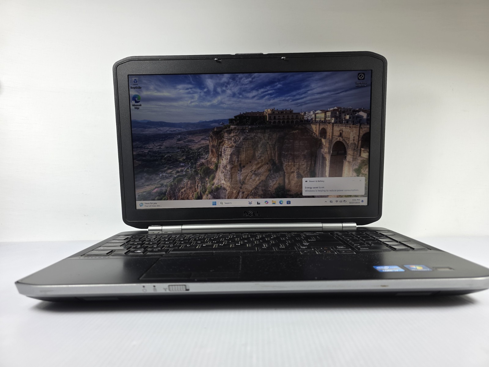 DELL Latitude E5520 15.6″ i7-2620M@2.70GHz 8GB RAM 500GB HD Windows 11