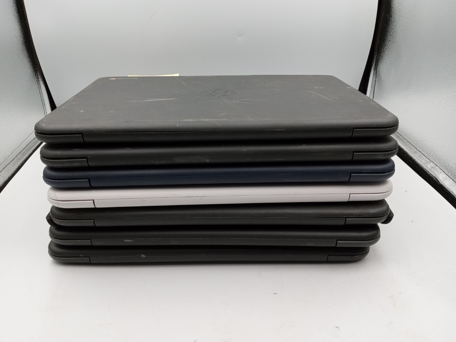 Lot of 7 – HP Chromebook 14 – 14″ Laptops – FOR PARTS – VARIOUS ISSUES -RR