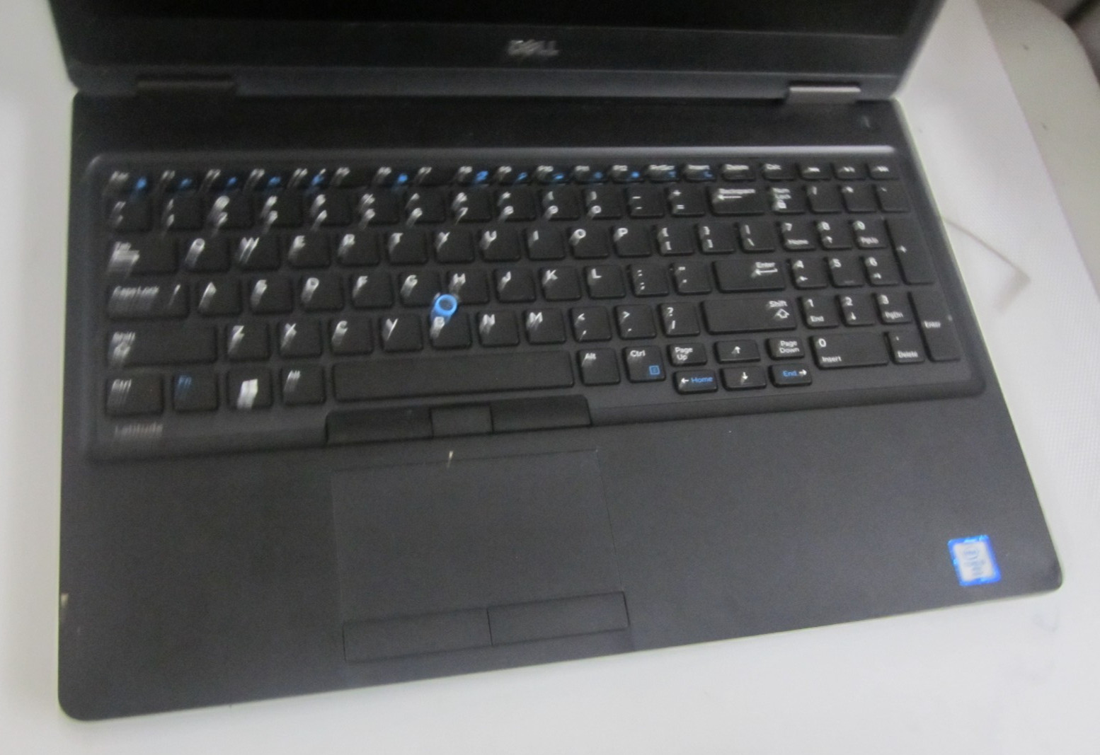 Dell Latitude 5580 15.6″ i5-6440HQ 2.6GHz 8GB No HDD/OS/AC BIOS Laptop + AC BIOS