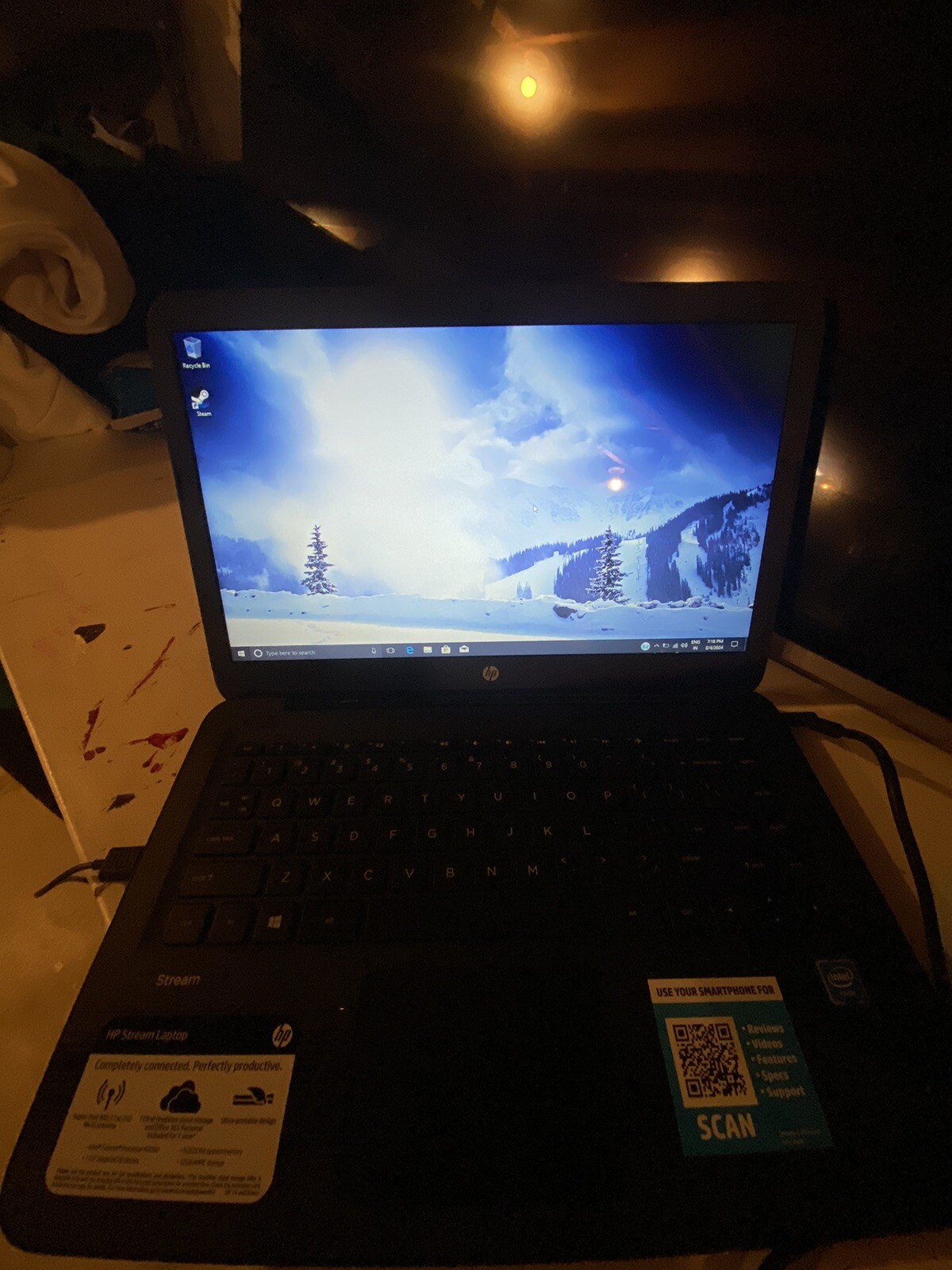 HP 14-cm0046nr 14″ (500GB HDD, AMD A4-9125, 2.3GHz, 4GB RAM) Notebook -…