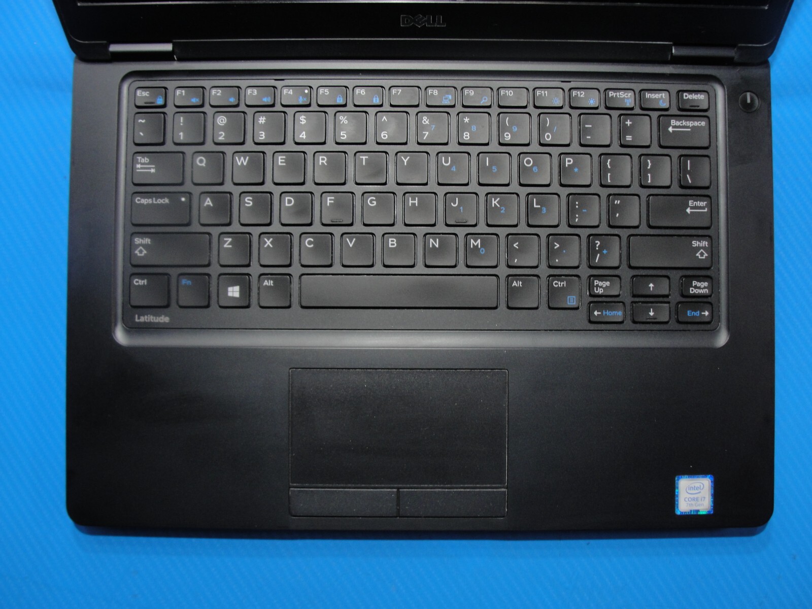 Dell Latitude 5480 14”HD+ Intel Core i7-7820HQ 2.9GHz 16GB 256GB SSD + Charger