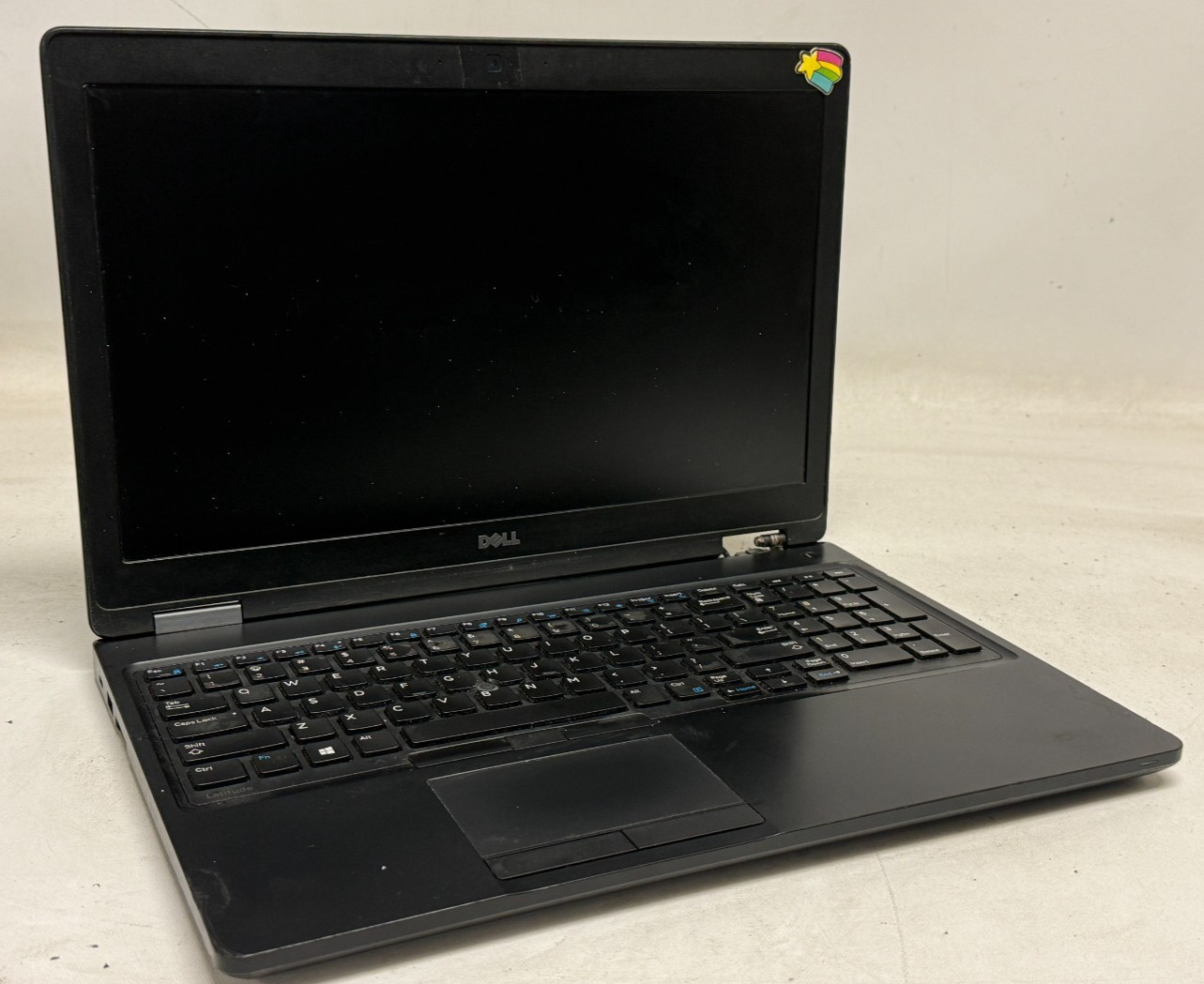 Dell Latitude 5580 15.6″ (Mixed CPU – 8GB RAM – NO OS/HDD) – Lot of 4