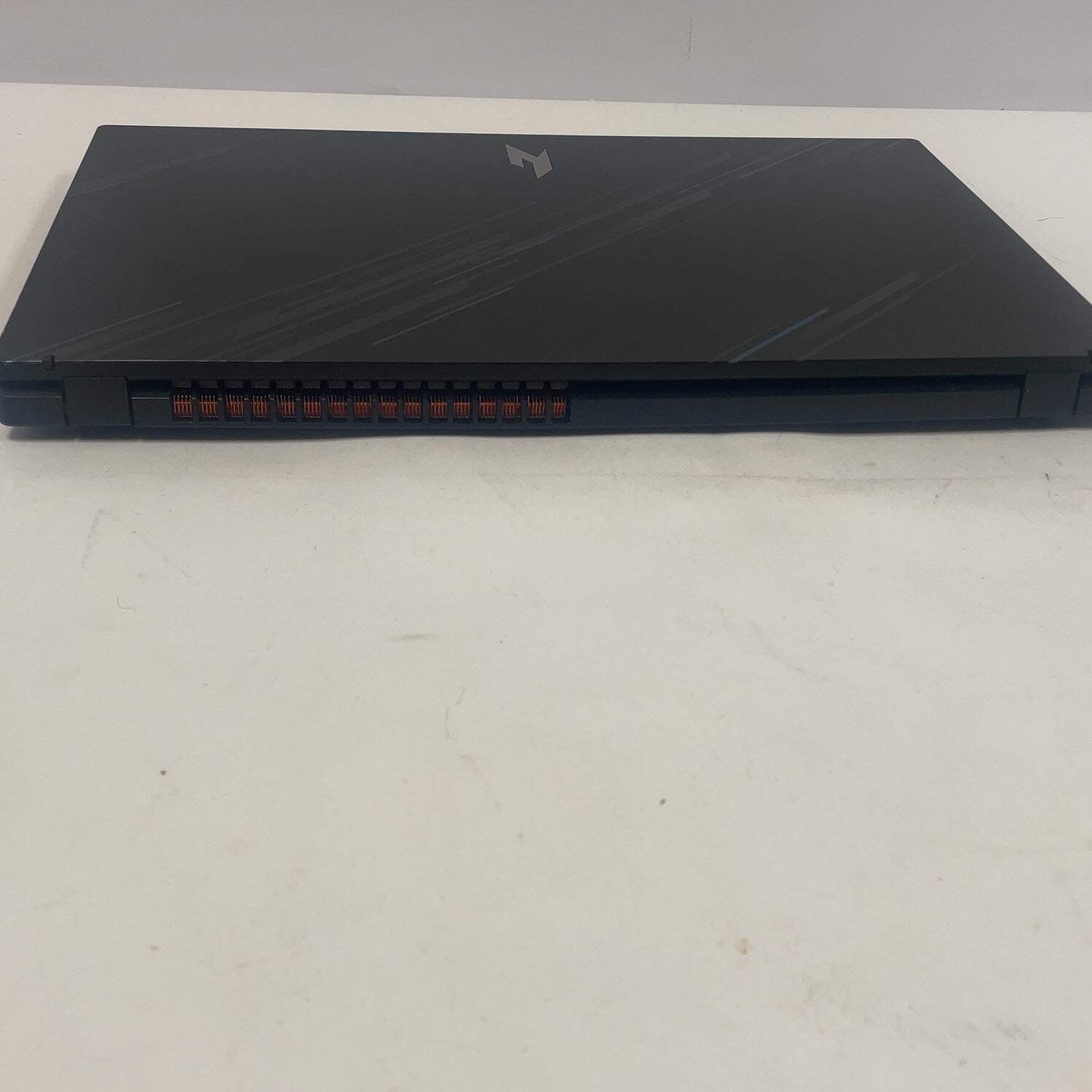 Acer Nitro V 15 AN517‑41 15.6″ i5-13420H 2.1GHz 8GB RAM 512GB GeForce RTX 4050