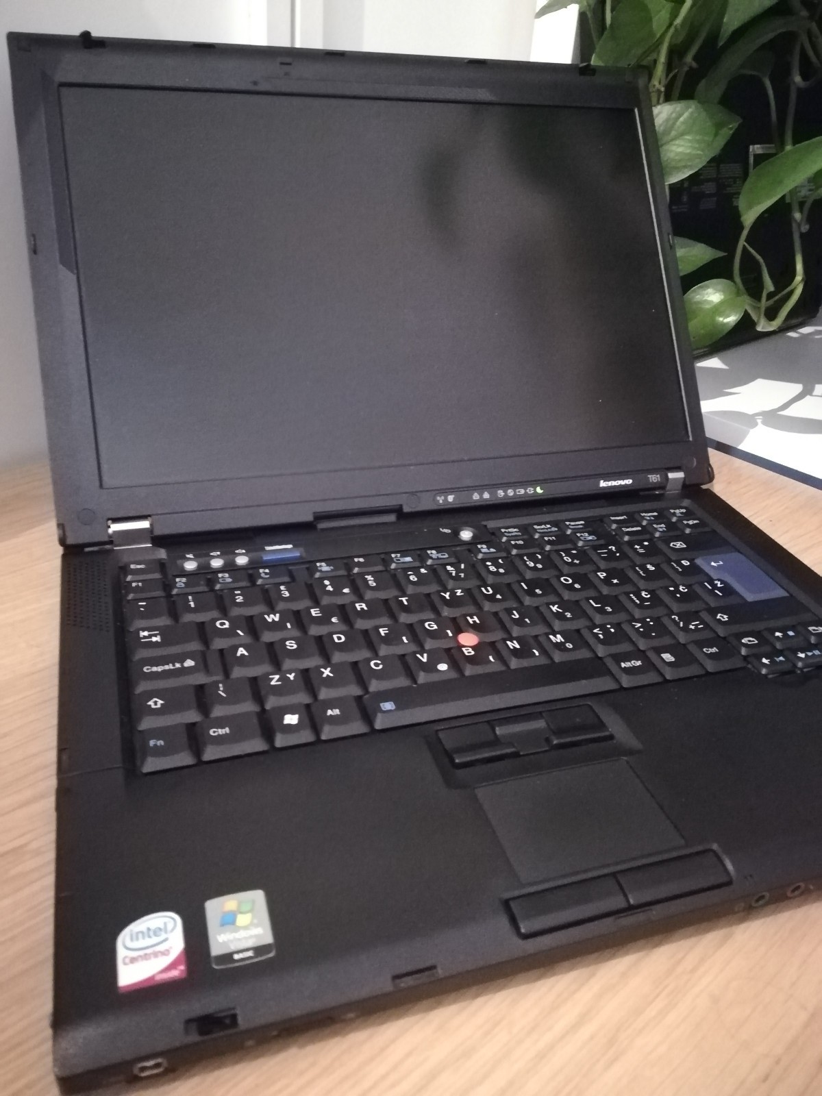 Lenovo ThinkPad T61 Core2 Duo Windows XP