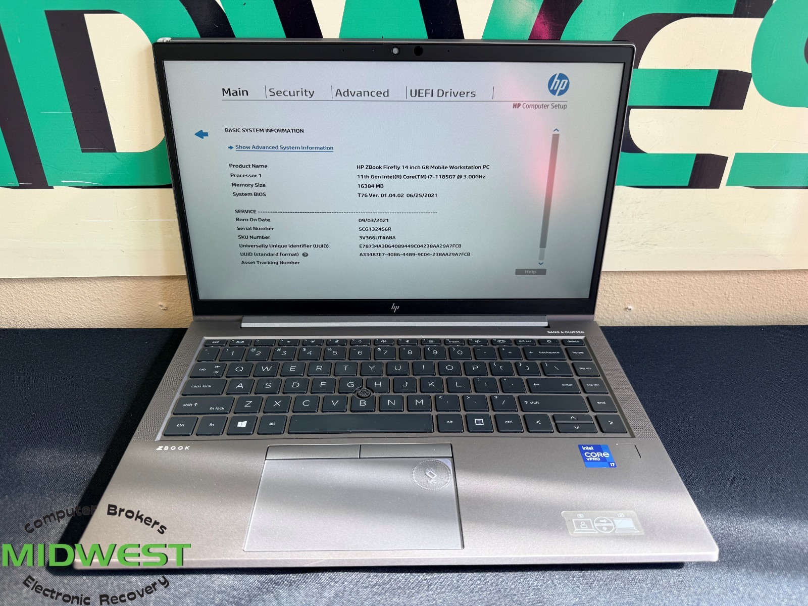 HP ZBook Firefly 14 G8 i7-1185G7 3.0GHz 16GB 512GB SSD