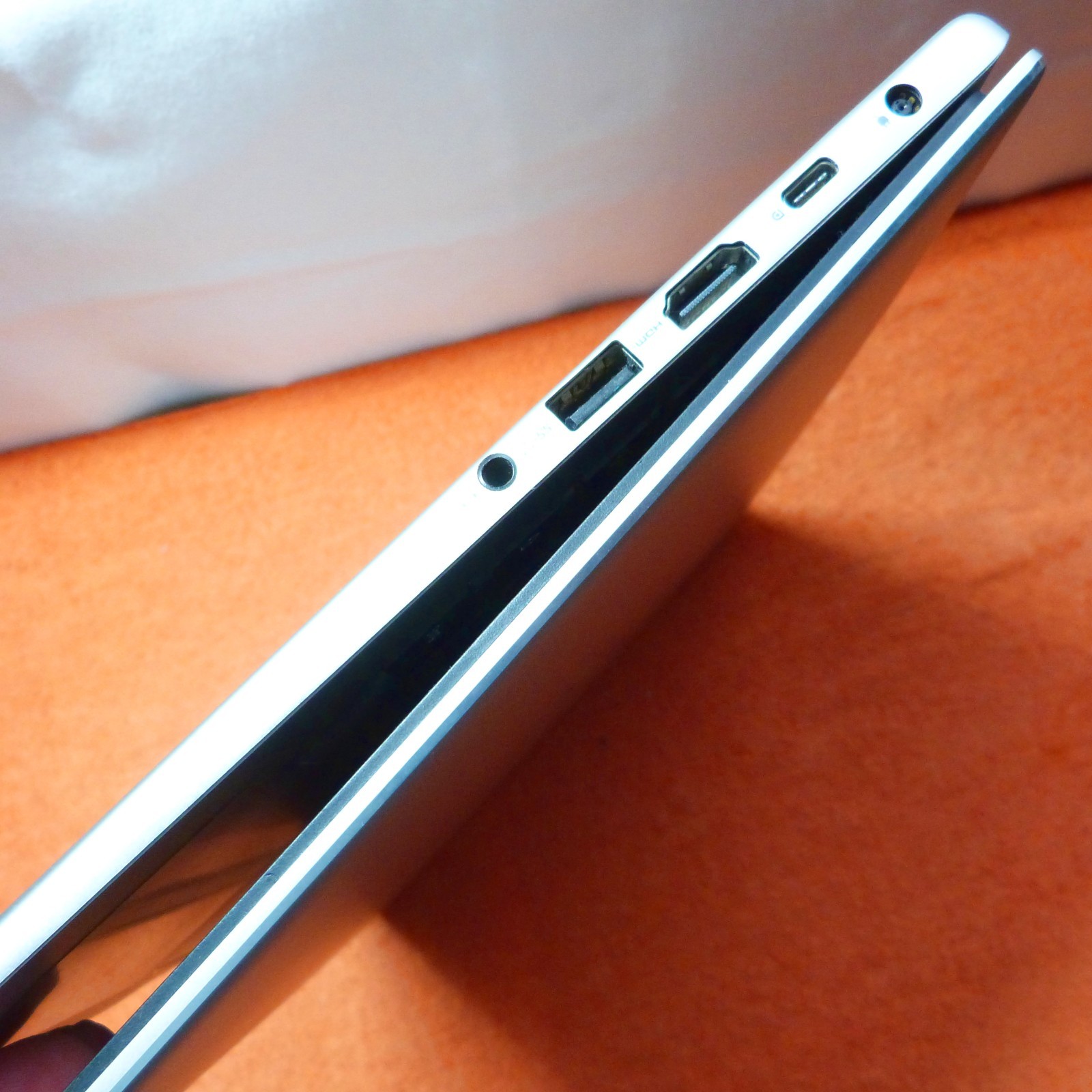 Dell 7370 Military Standard 13″ FULLHD ULTRABOOK 8Gen i5 Windows 11 SSD USBC
