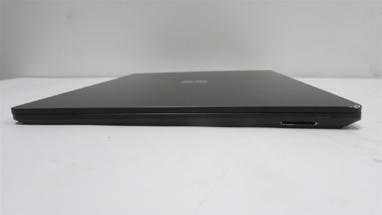 Microsoft Surface Laptop 4 1951 i7-1185G7 3.0GHz 16GB RAM 256GB 13.5″ Win 11 Pro