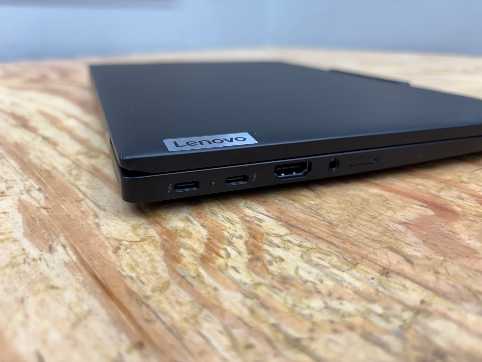 Lenovo ThinkPad T14s Gen 6 Ryzen AI 7 PRO 360 32GB 1TB WWAN 5G Warranty 2027