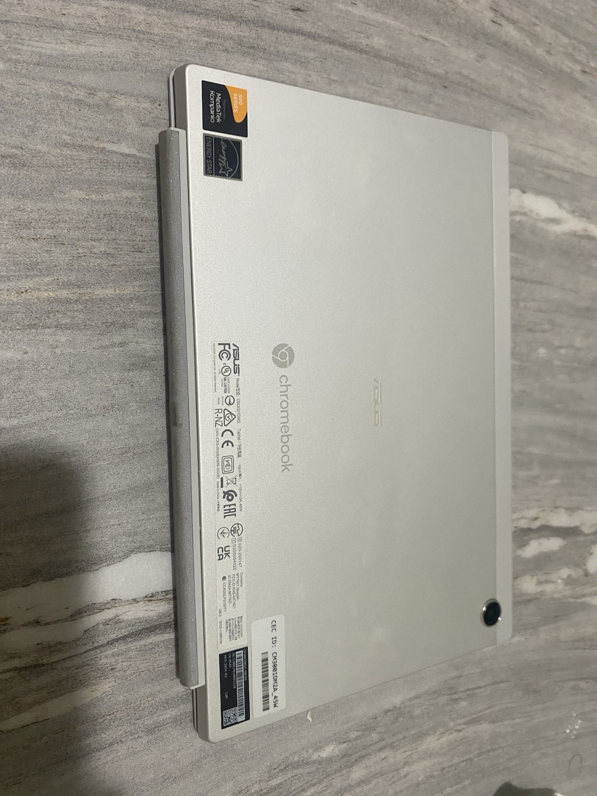 ASUS Chromebook Detachable CM3001 10.5″ Laptop MediaTek Kompanio 520, 4GB, 64gb