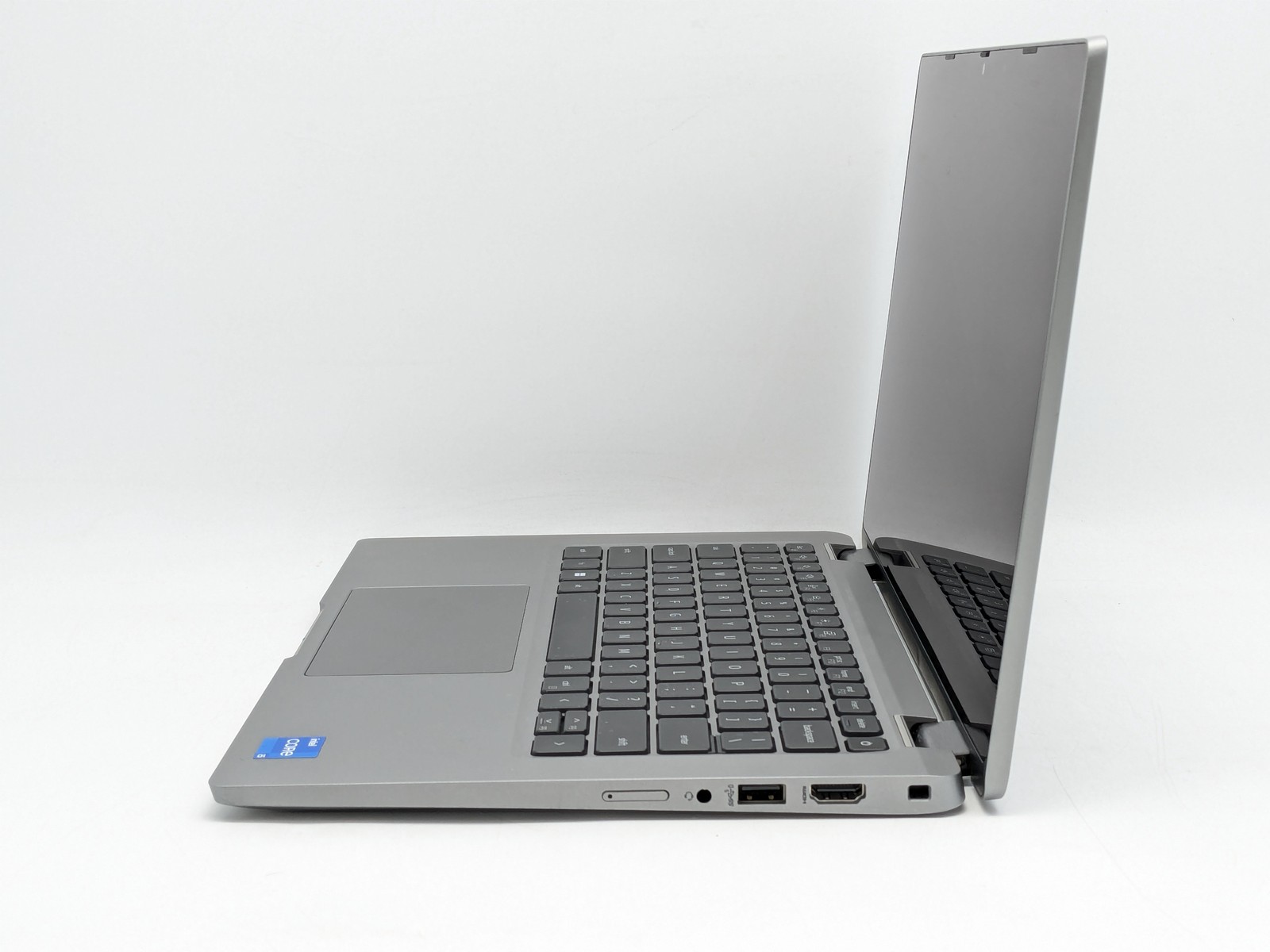 Dell Latitude 5330 13.3″ i5-1235U 16GB DDR4 512GB SSD Windows 11 Home