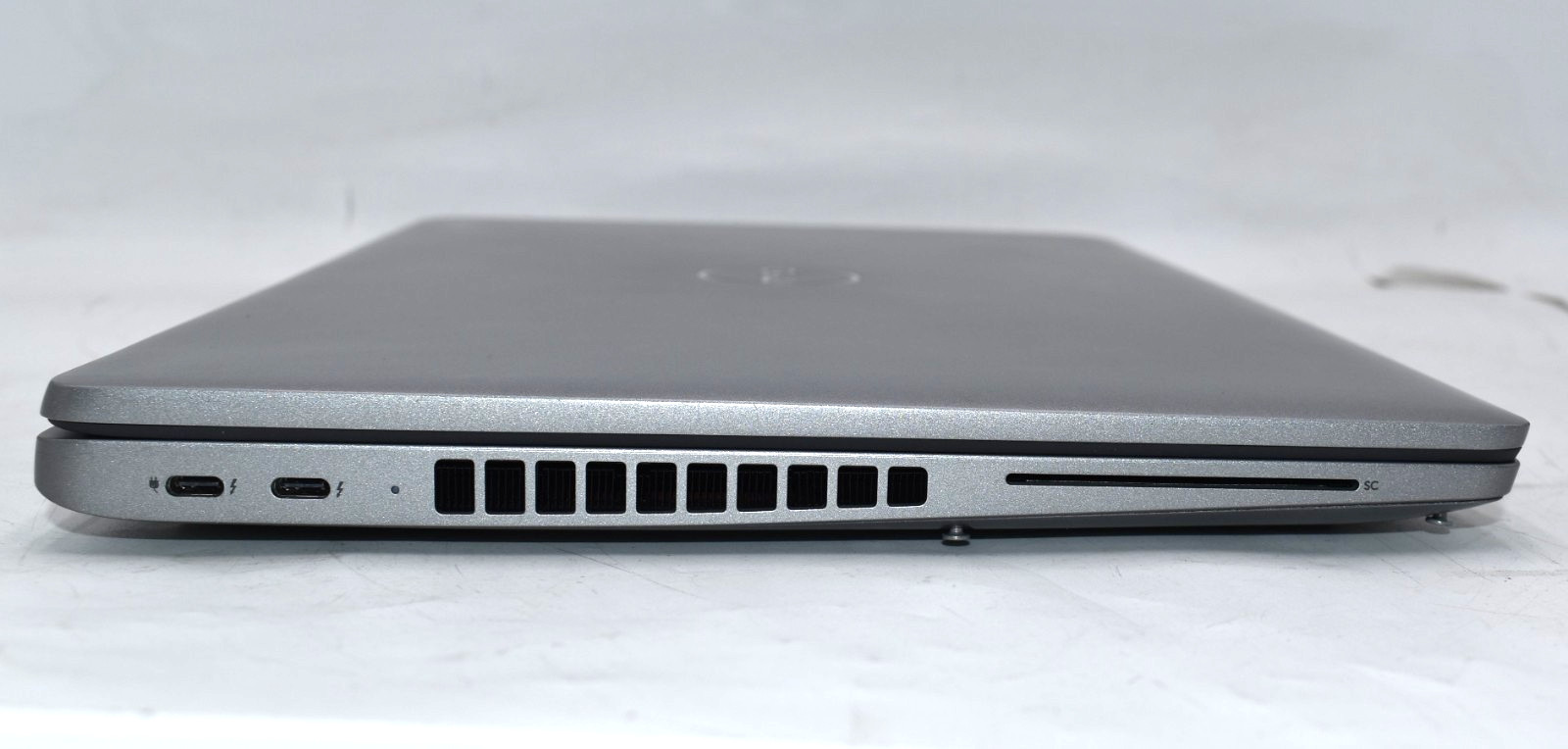 15.6 Dell Precision 3580 Laptop i7-1360P @ 5.00GHz no RAM SSD – No Power Bad MB