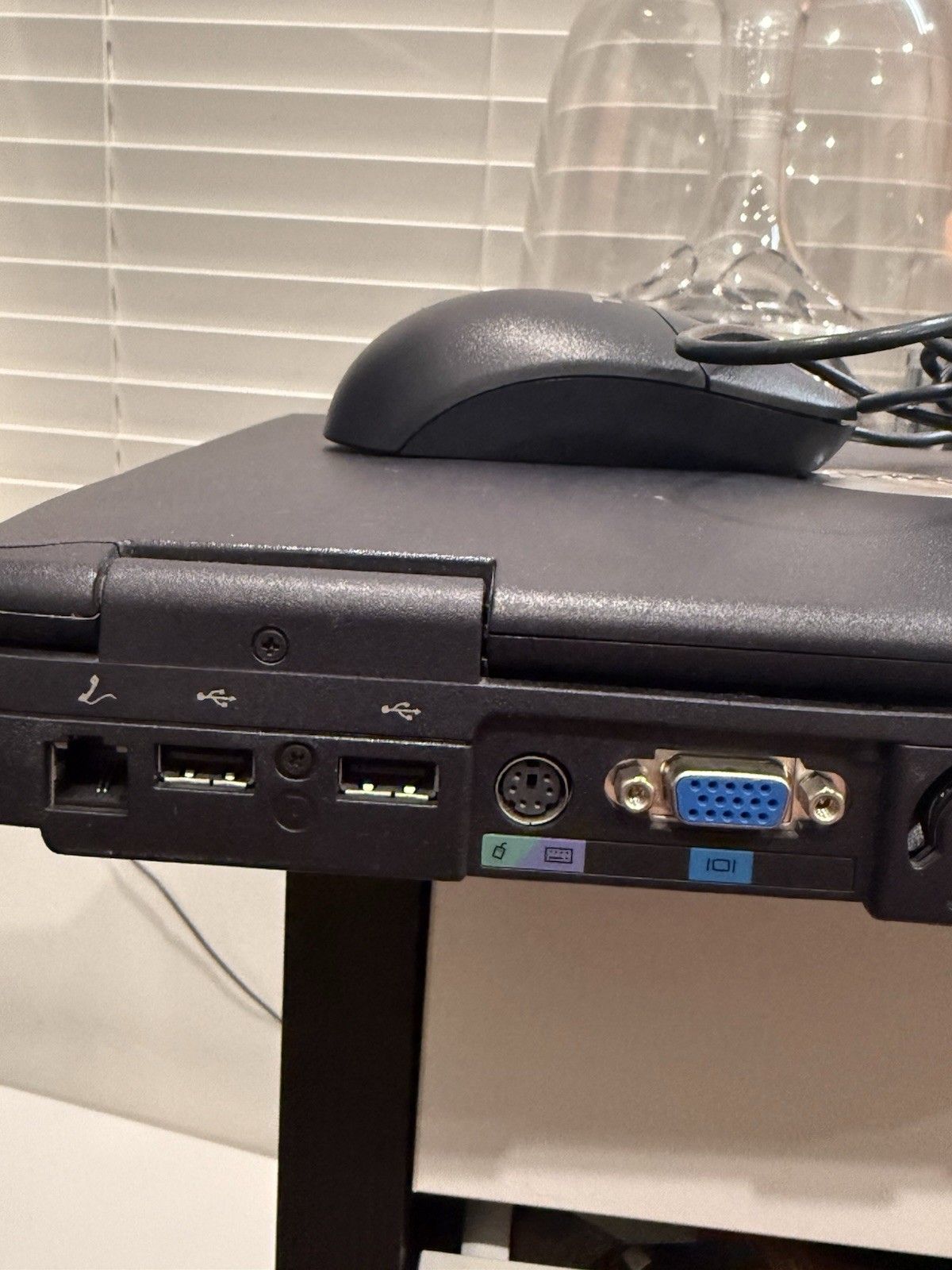 Dell Inspiron 2650 15in Pentium 4 1.80GHz 256MB Windows XP, Charger