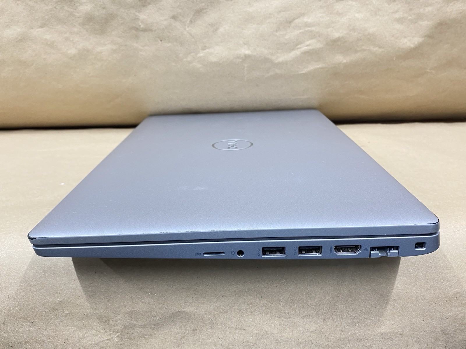 Dell Latitude 5520 – 15.5′ FHD – i5-1135G7 – 8GB – 256GB SSD – Win 11 Pro