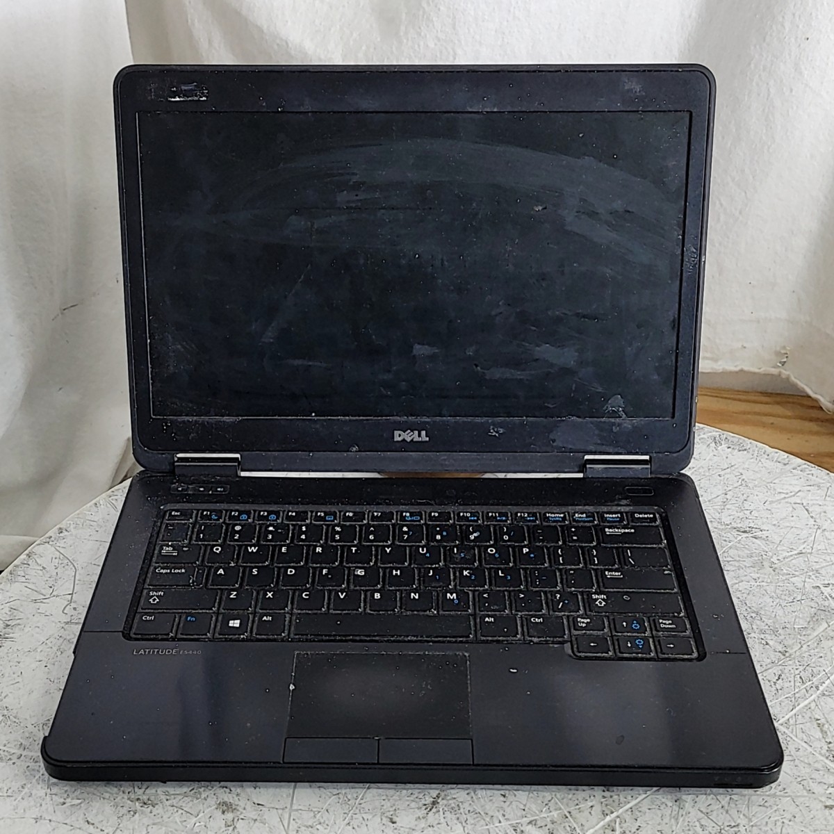 DELL LATITUDE E5440 Laptop Core I5-4310U 4GB 320GB SEE NOTES