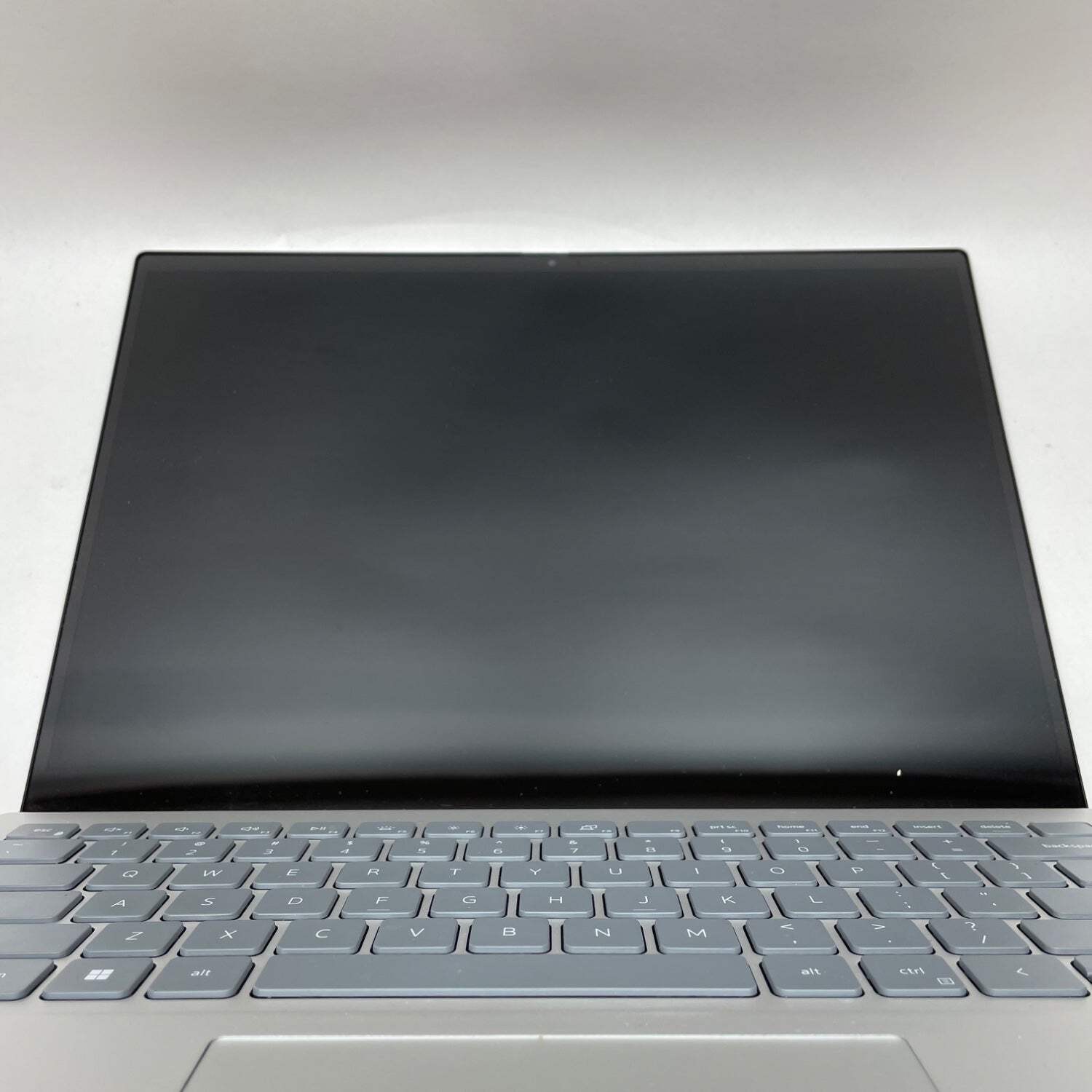 Dell Inspiron 14 5425 14″ Ryzen 5 5625U 2.3GHz 16GB RAM 512GB SSD