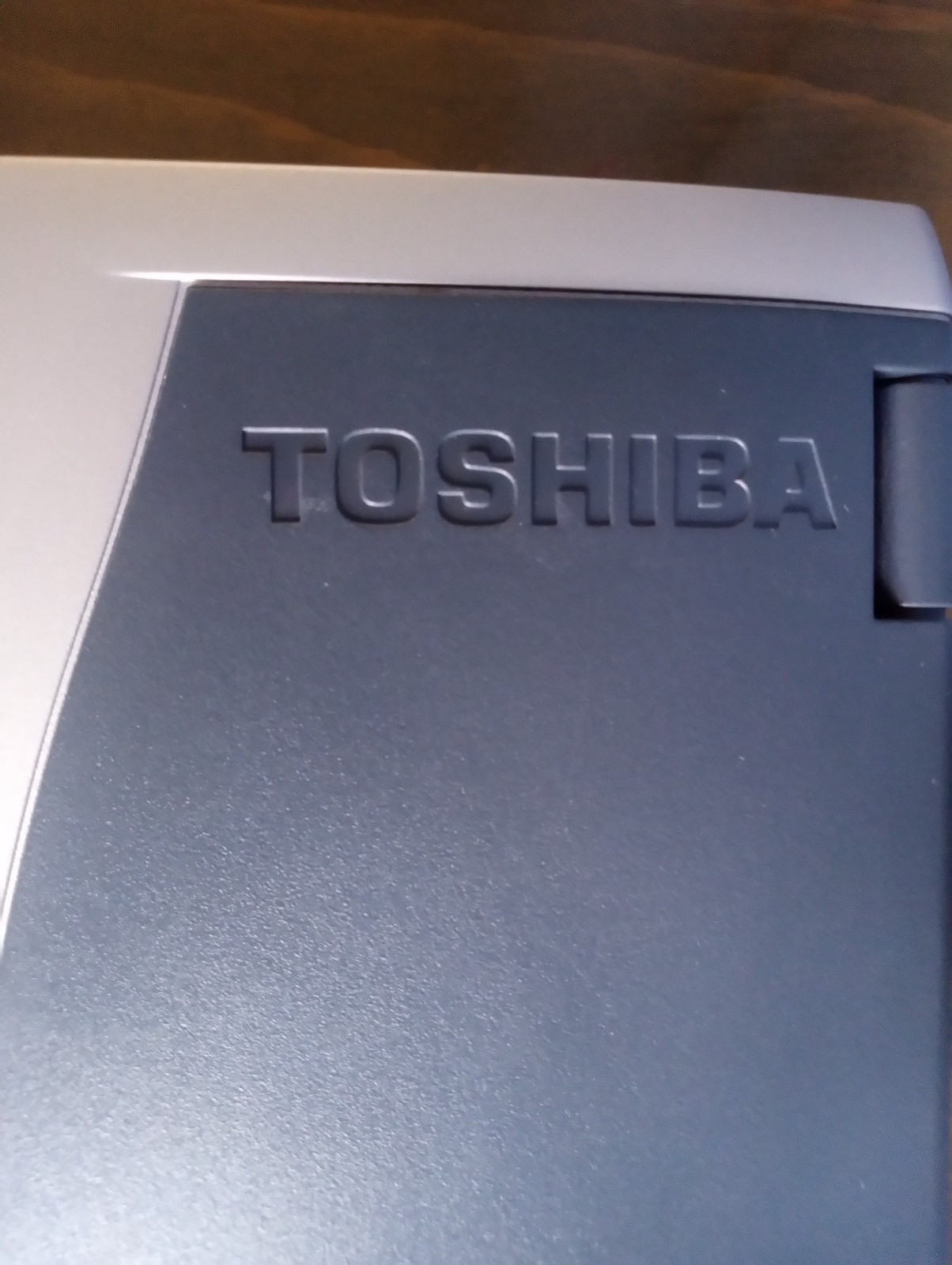 Vintage 1998 Toshiba Satellite P5275U-4K9J0 Laptop TESTED BOOTS WIN 98