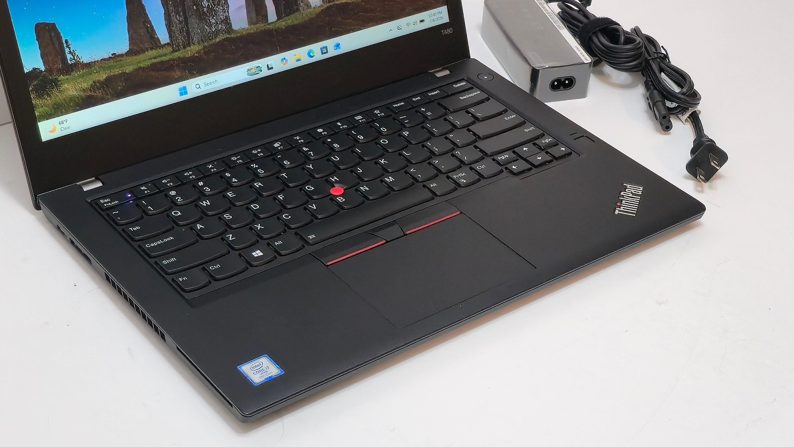 Lenovo ThinkPad T480 (i7-8th 32GB RAM 1TB SSD) 14″ Touch GeForce 2GB GPU