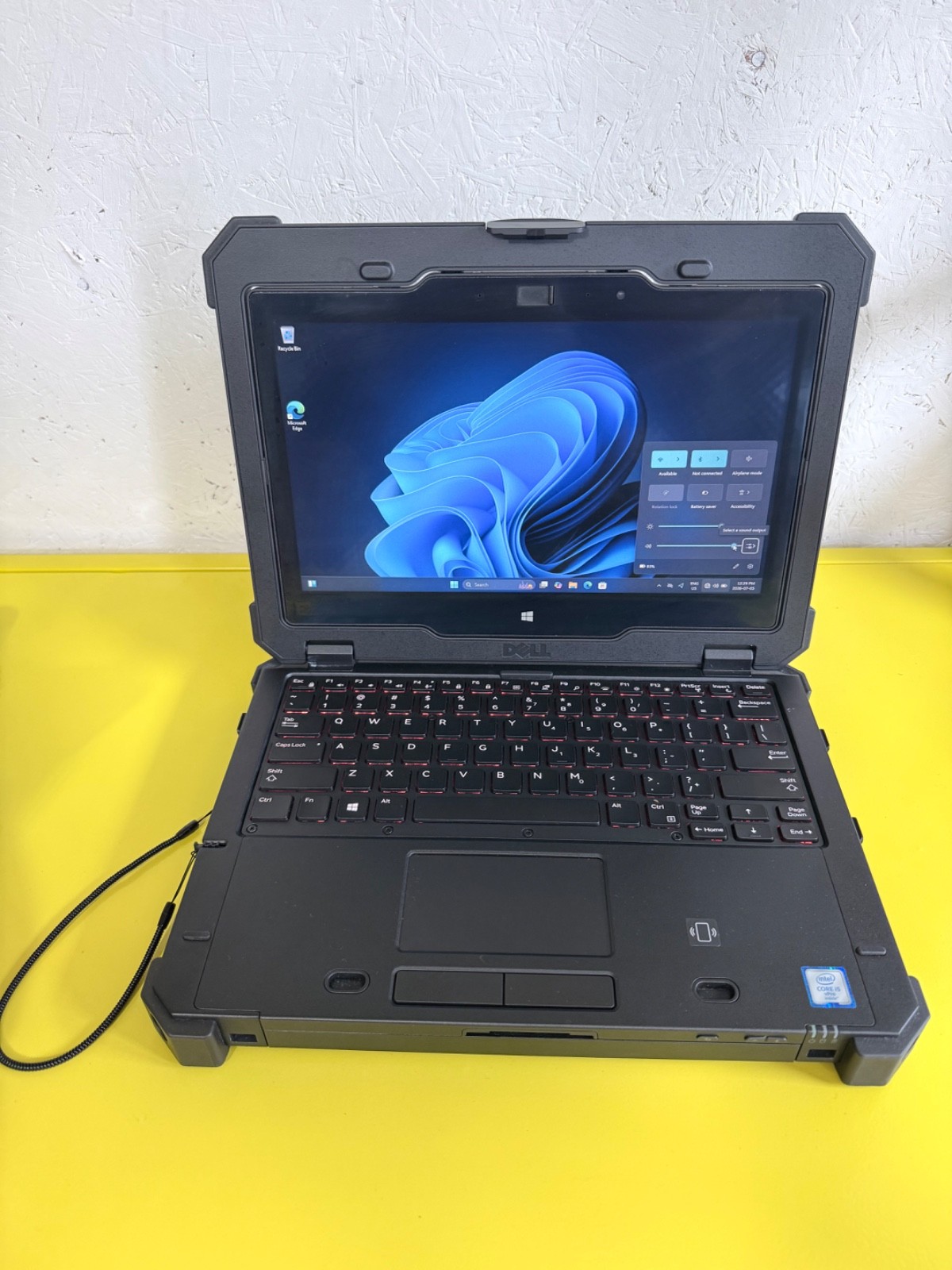 Dell Latitude 7214 Rugged Extreme Intel i5 6300U | 256GB SSD, 16GB RAM No Touch