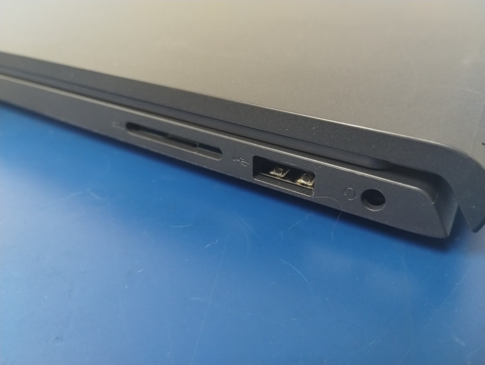 DELL 15 DC15250 H5YXJ, Intel Core i7-1355U, 1.70 GHz, 16 GB RAM, 1 TB M.2